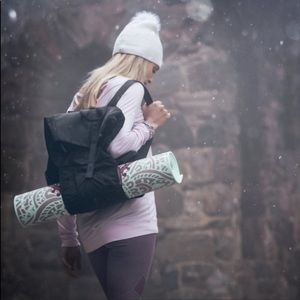 Gaiam Holds Everything Yoga Mat Bag Backpack